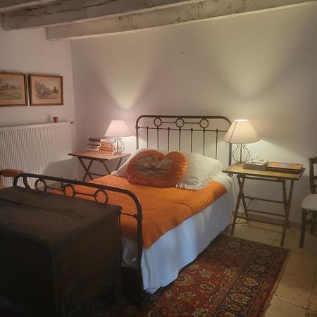 Chambre De Charme Les Quatre-Routes-du-Lot Екстер'єр фото
